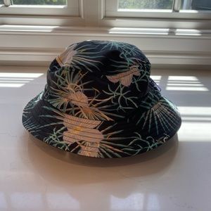 Great condition Patagonia bucket hat